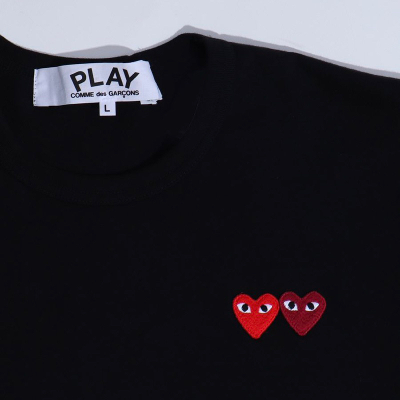 CDG. Heart Black Tee