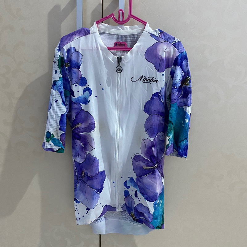 preloved monton jersey wanita