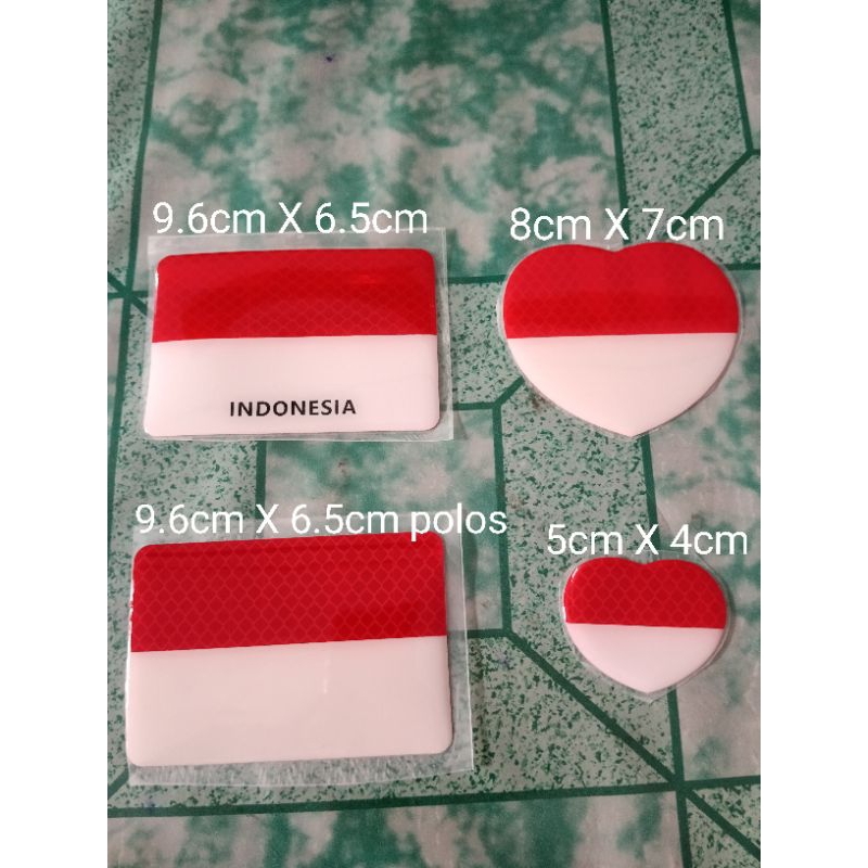 Stiker Reflektor Menyalah/Bercahaya/Terang/Glow in the dark kena pantulan cahaya apa aja