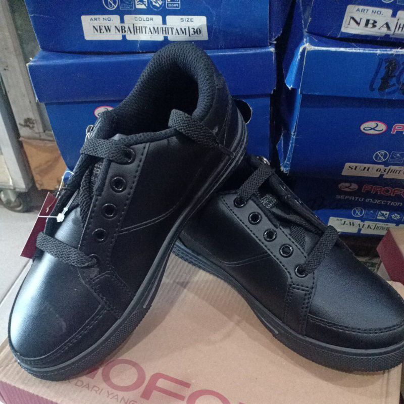 Sepatu sekolah new era sepatutali sepatu hitam anak