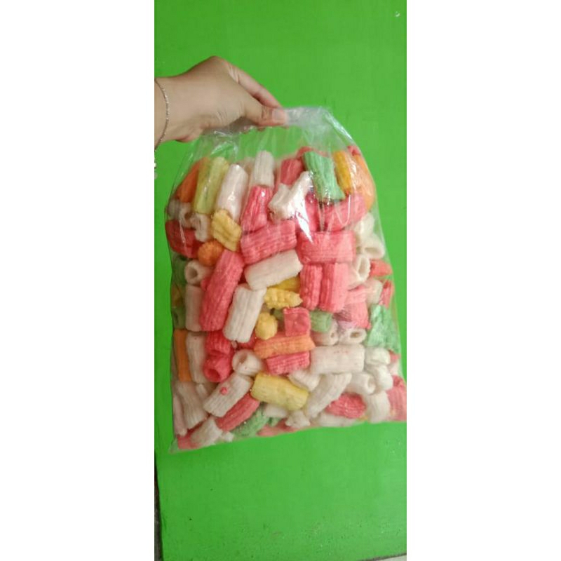 

kerupuk bolong warna warni
