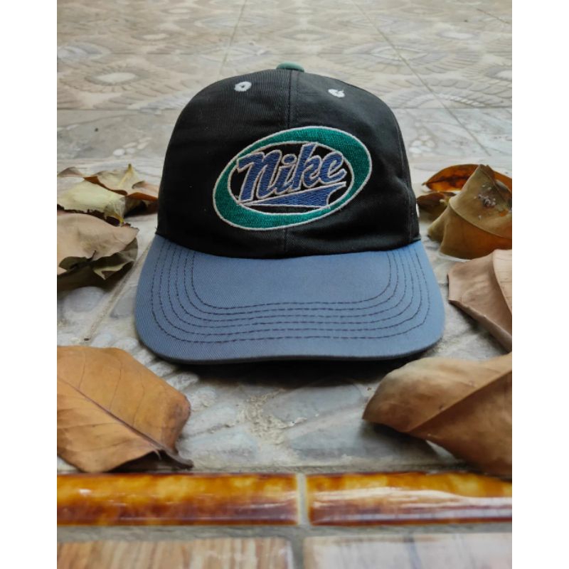 Topi Nike Vintage Rare Stelan NIKE