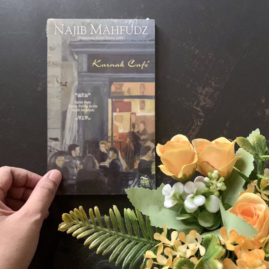 Karnak Cafe by Najib Mahfudz