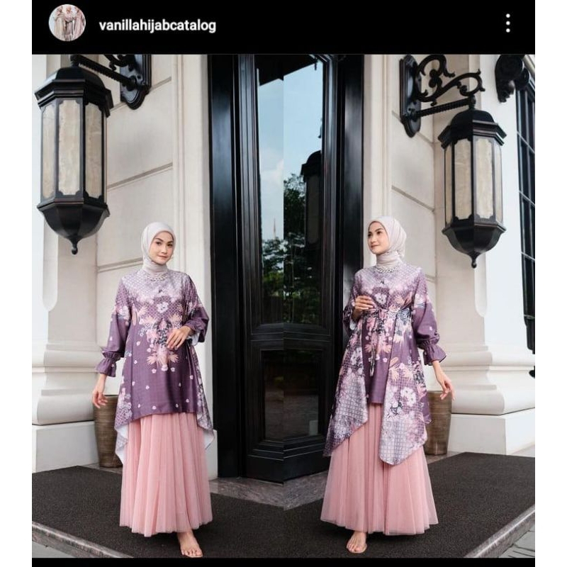 MAYA TUNIK by Vanilla Hijab - Maroon