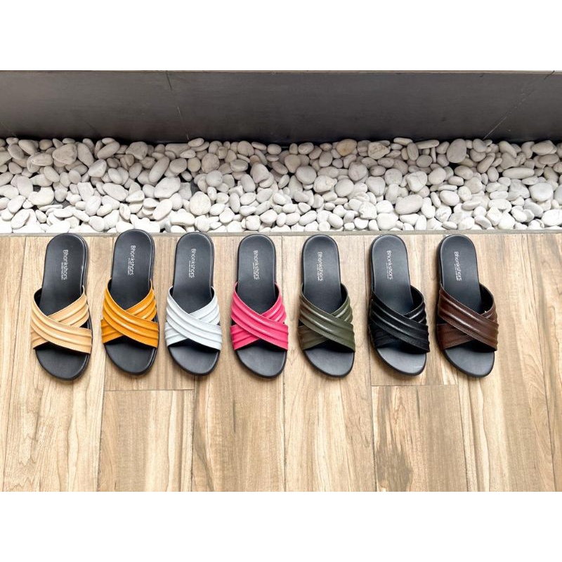 sandal kulit bhonkshors