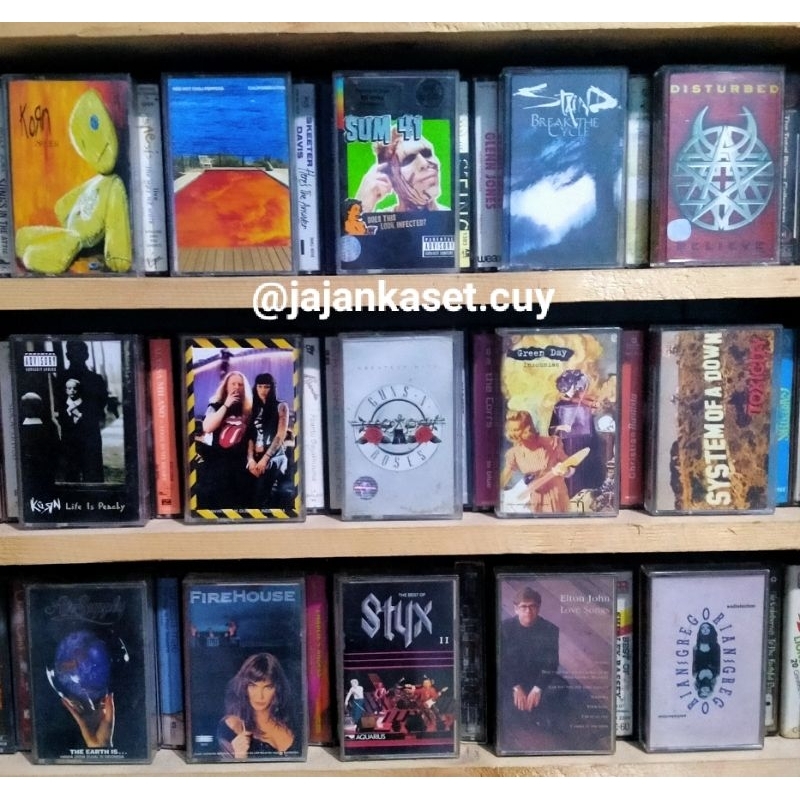 KASET PITA ELTON JHON KORN RHCP GREENDAY S.O.A.D GNR BARANG UNIK BARANG JADUL BARANG ANTIK