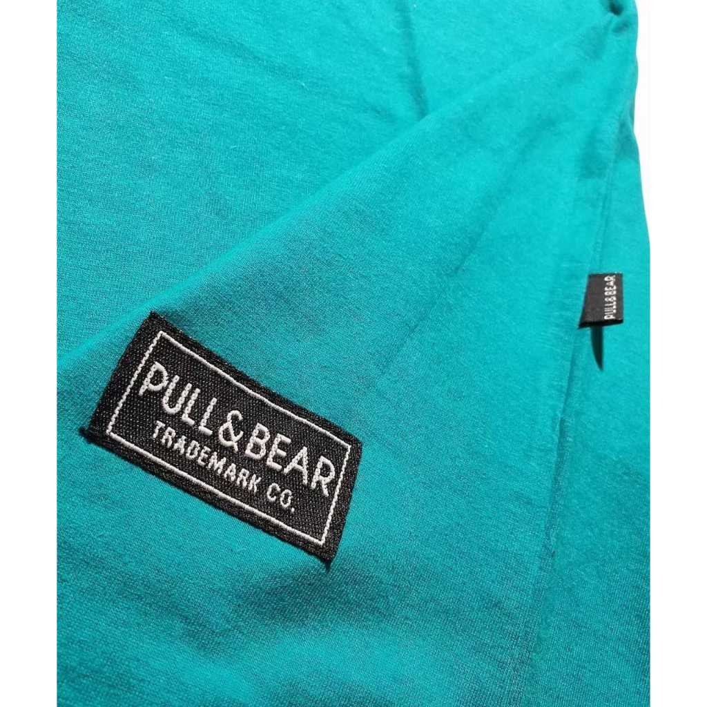 TURUN HARGA ! BAJU KAOS PULL&amp;BEAR DISTRO PREMIUM / TSHIRT PULL &amp; BEAR / BAJU KAOS PRIA LENGAN PENDEK / KAOS EMBOS PULL&amp;BEAR