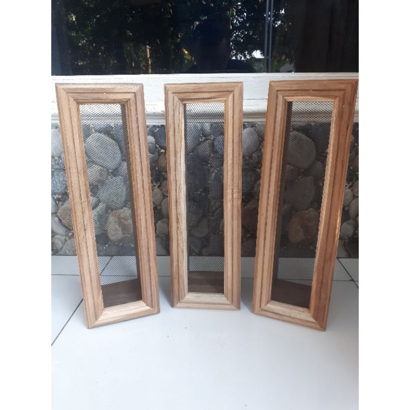 LOSTER KAYU JATI 35cmx10cm + KAWAT NYAMUK/ VENTILASI UDARA