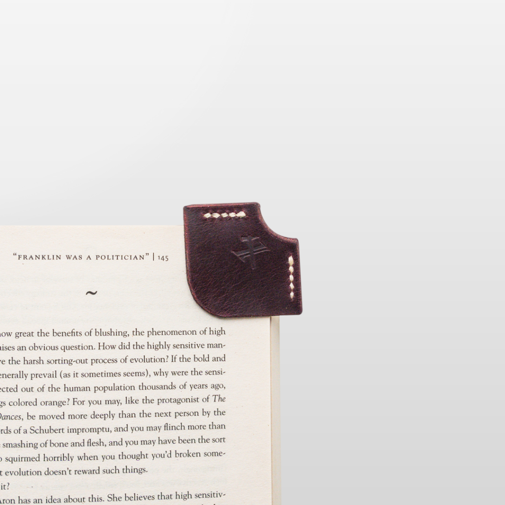 

Leather Book Mark I | Pembatas Buku