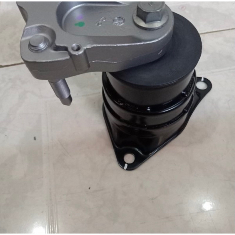 engine mounting kanan mobilio engine mounting mobilio ORIGINAL