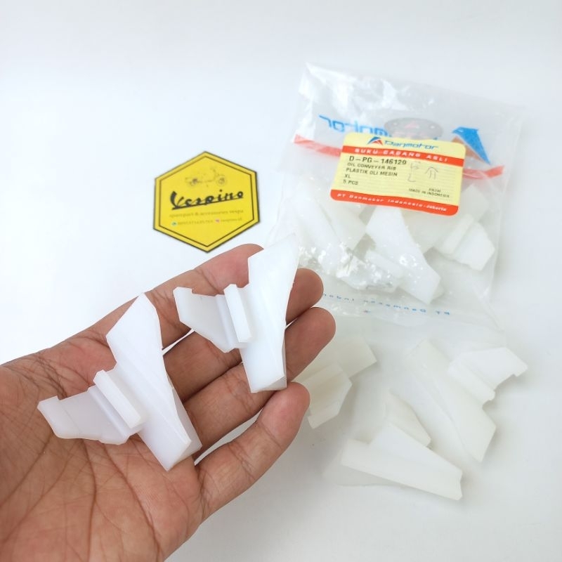 PLASTIK PESAWAT SIRIP OLI MESIN VESPA PX SERIES EXCLUSIVE EXCEL DANMOTOR