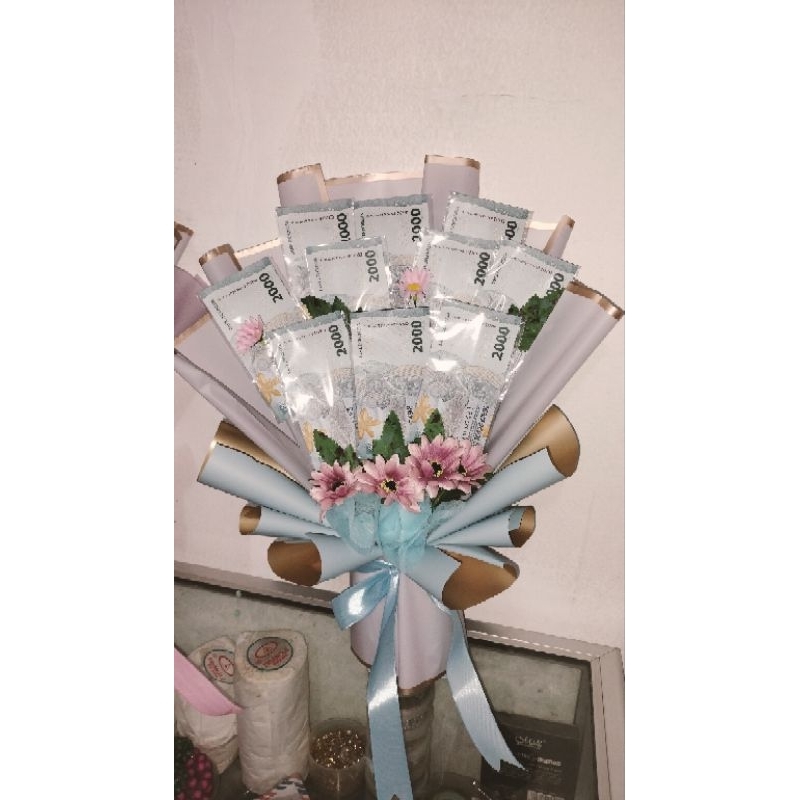 Bouket uang 2000