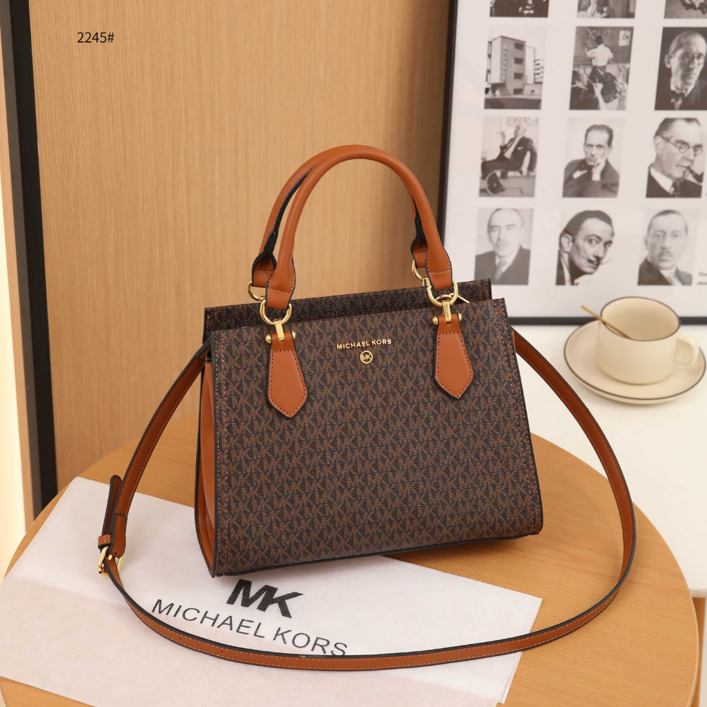 2245 Signature Marilyn Bag