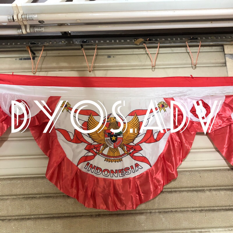 Bendera Vitrase merah putih motif garuda 8 meter