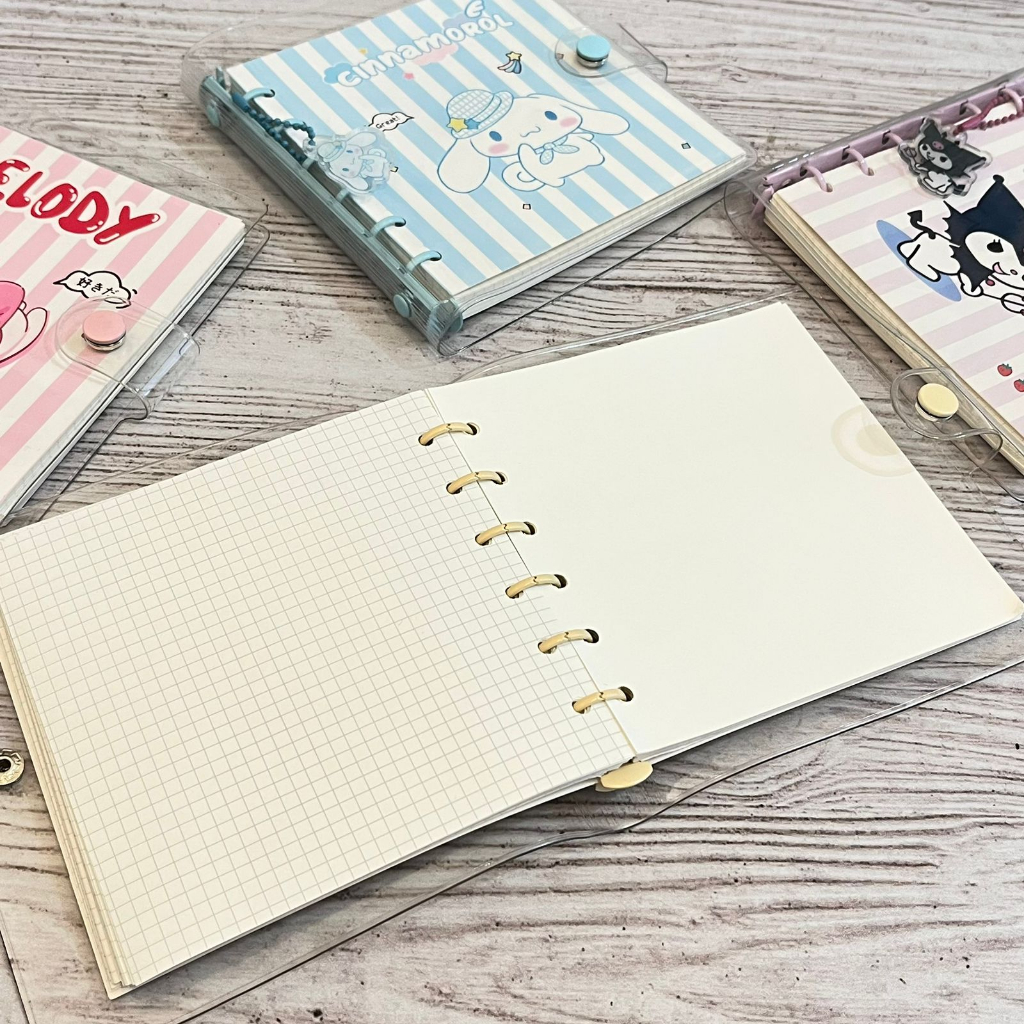Buku Binder SANRIO persegi ukuran A6 Lucu / Notebook Sanrio Imut Unik Premium Quality Favorit Anak lengkap 4 Variant harga Termurah bisa grosir dan COD