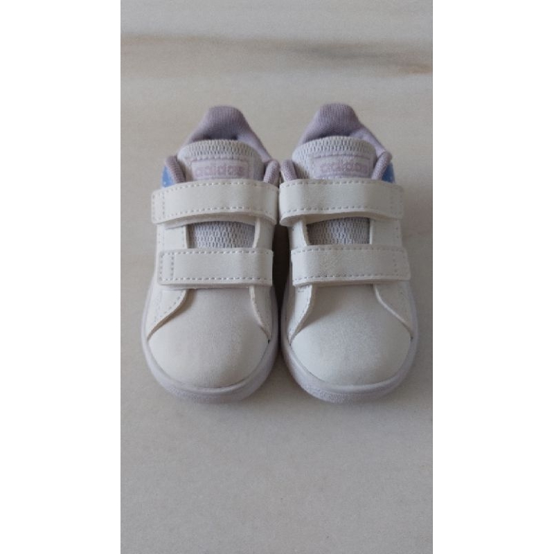 Sepatu anak perempuan ADIDAS ADVANTAGE I FZ3221 Disney frozen