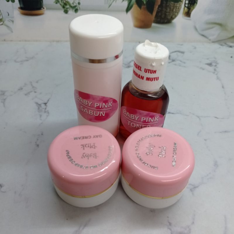 Baby Pink 4in1 Glowing// Sabun Cair,Toner,Cream siang,cream malam