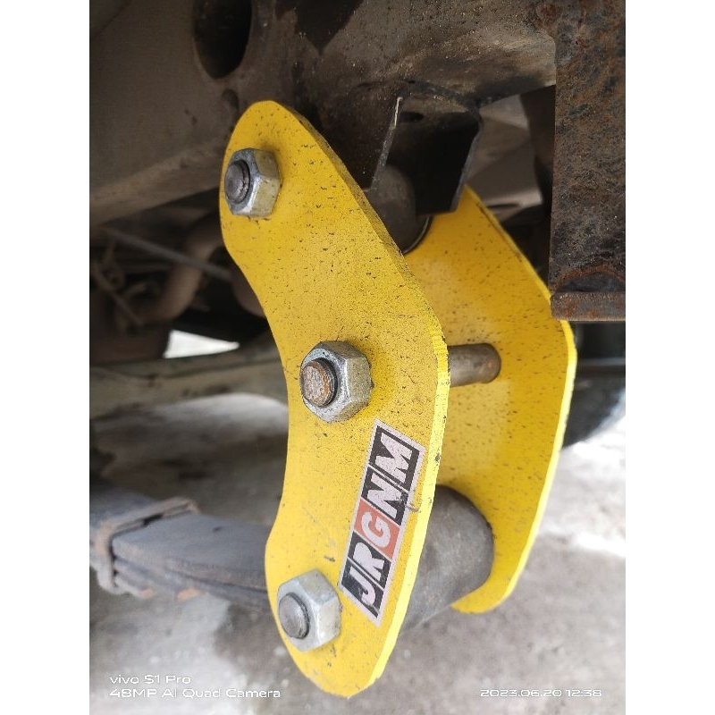 PENINGGI PER DAUN JIMNY KATANA 15cm