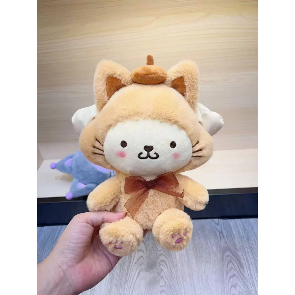 MAINAN BONEKA CINNAMOROLL MELODY KUROMI POMPOMPURIN HELLO KITTY KOSTUM KUCING PLUSH IMPOR LUCU