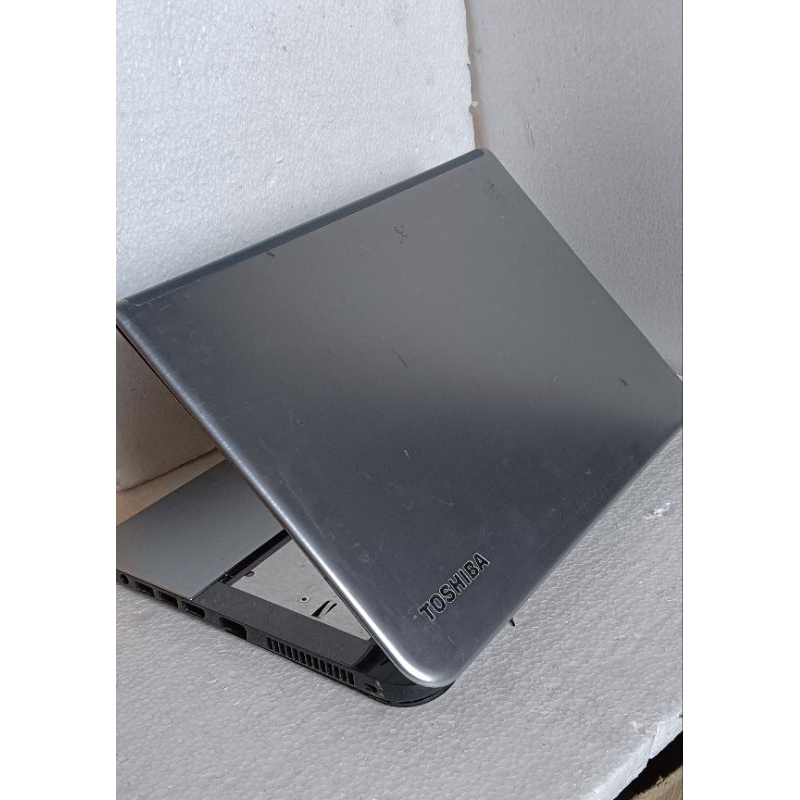 KESING ONLY TOSHIBA SATELLITE S40DTA