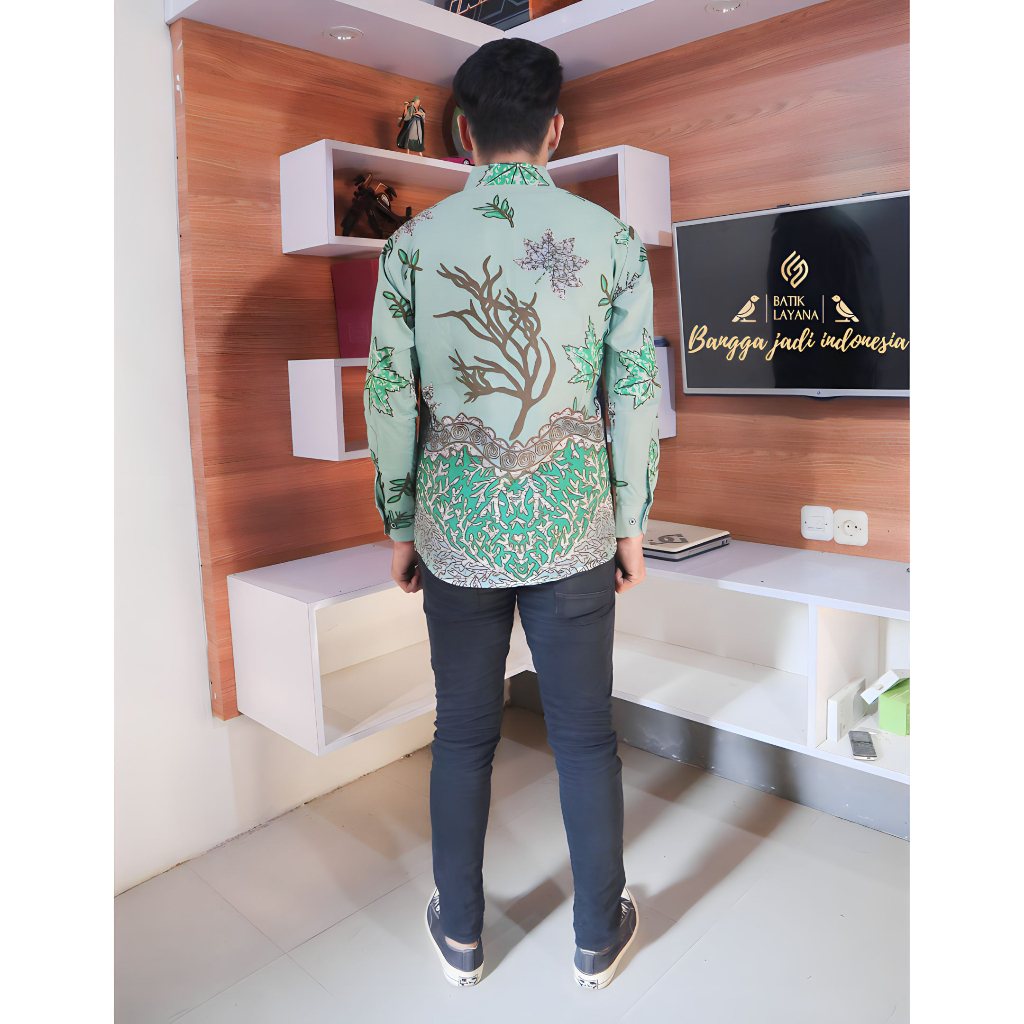 Batik Layana Motif Ranting Sage Green Cerah Slimfit Premium Batik Viral Terbaru