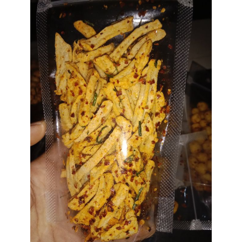 

Basreng pedas daun jeruk /basreng daun jeruk renyah