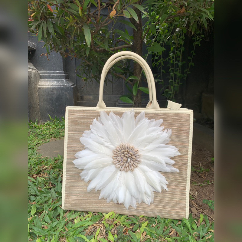Tas Anyaman Bulu Ayam Besar / Tas Anyaman / Tas Bali / Tas Etnik
