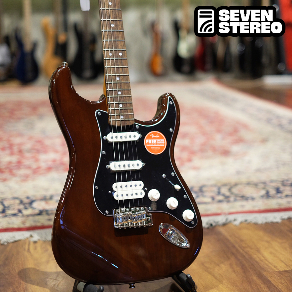 Squier Classic Vibe '70s Stratocaster HSS Walnut