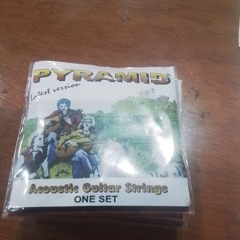 senar gitar merk pyramid  acoustik string one set / senar gitar akustik 1set