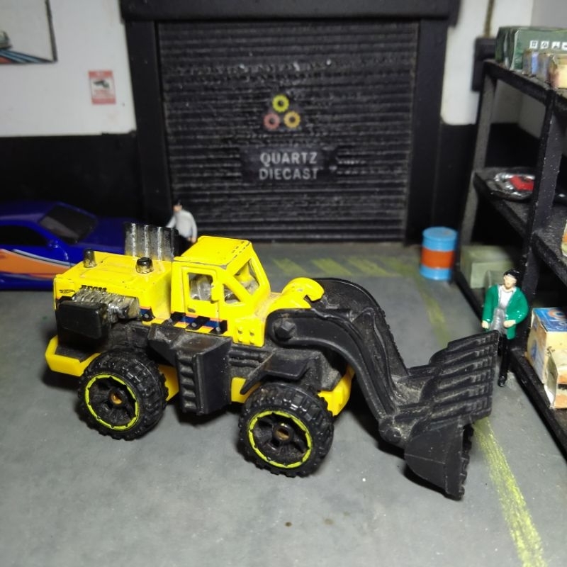 Hot Wheels Loose Wheel Loader Kuning Gloss
