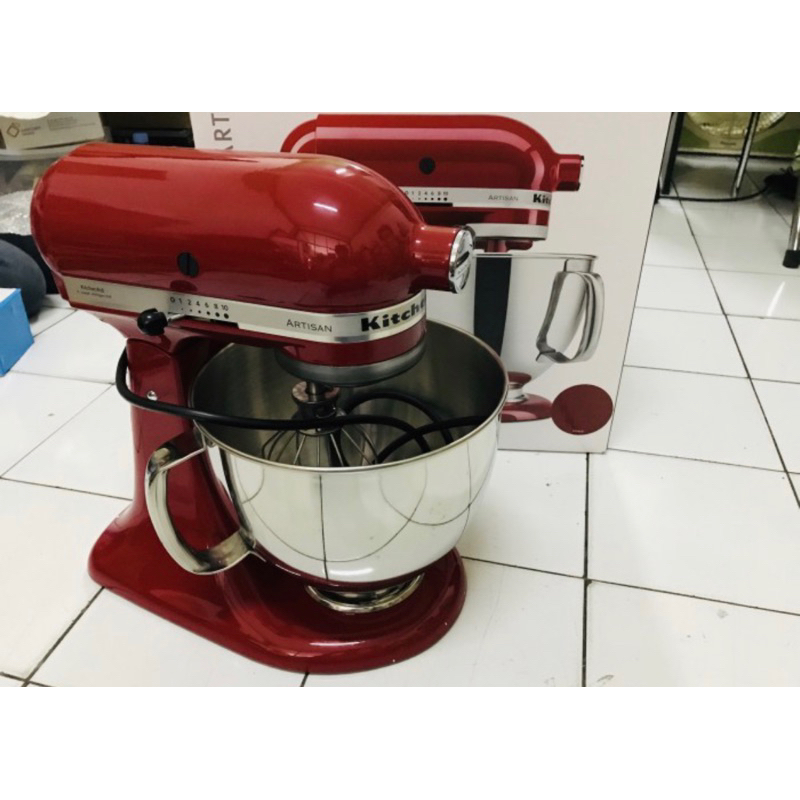 KitchenAid Artisan 4.8 L Stand Mixer Empire Red 5KSM150PSEER