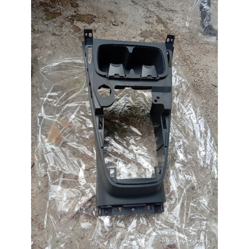 console bok/cover perseneling Suzuki Swift