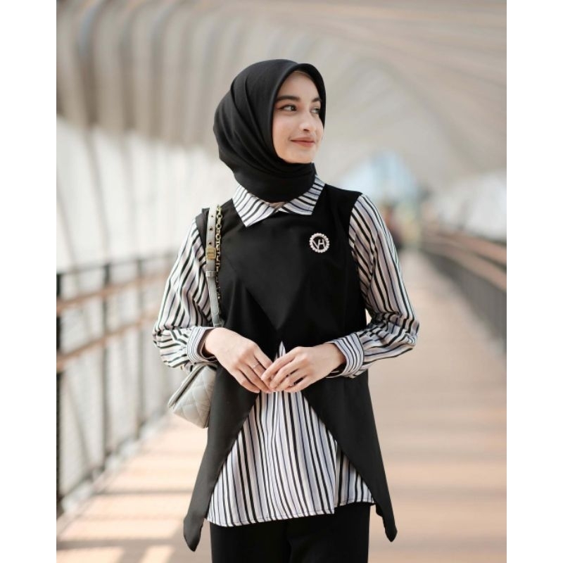 ONESET STRIPE BLOUSE by Vanilla Hijab / Blouse Motif Garis / Atasan Muslim Wanita Premium