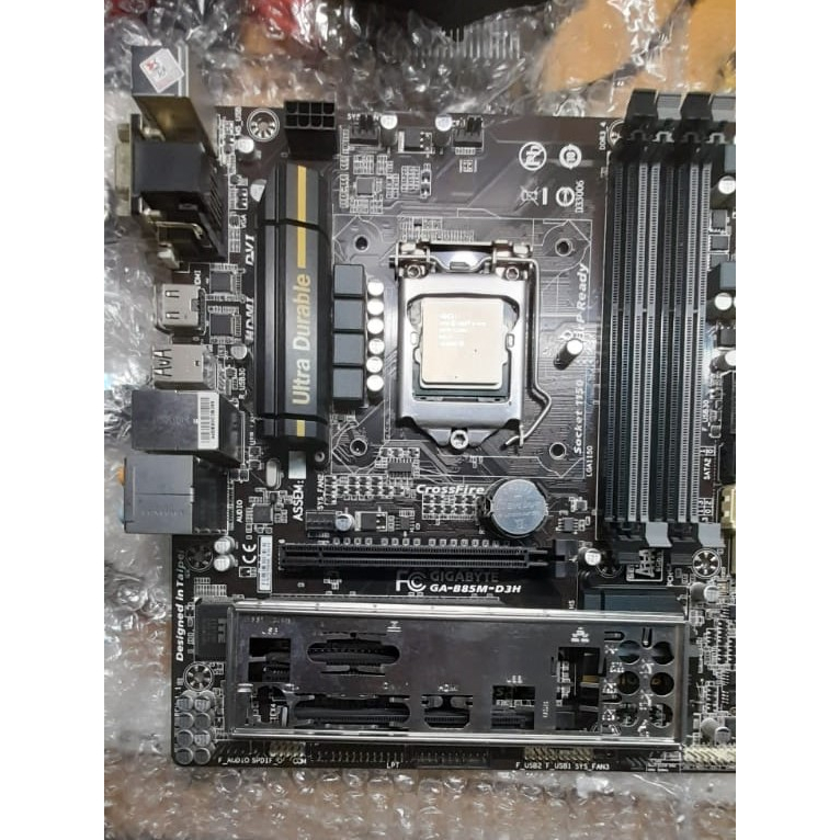 MOTHERBOARD GIGABYTE GA-B85M D3H+PROC CORE i5 4440