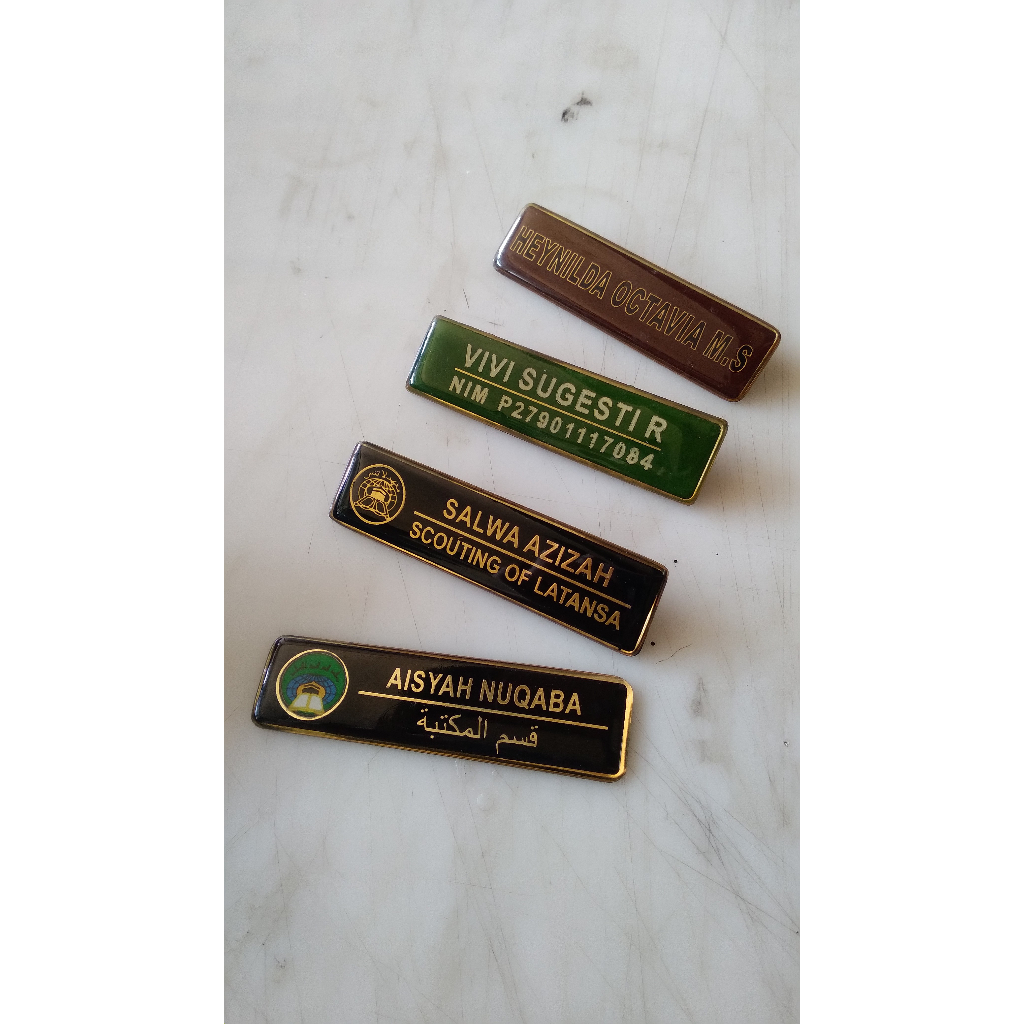 

Name tag / Nama dada