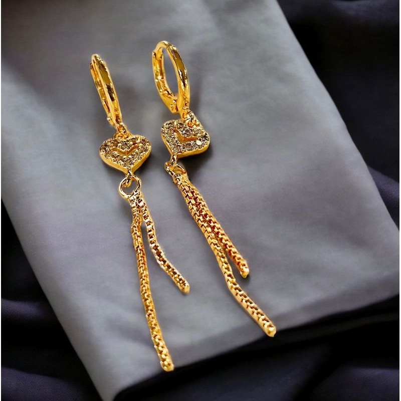 anting permata//anting wanita//perhiasan