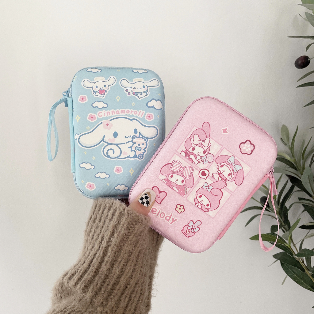 Pouch Bag Dompet Koin Uang Charger Kabel Headset Kartu Kunci Makeup Make up Kosmetik Tas Travel Organizer Portable Multifungsi Serbaguna Waterproof Lucu Gambar Karakter Kartun Cartoon Lotso Snoopy Kuromi Doraemon Mickey Maruko Elmo Warna Pink