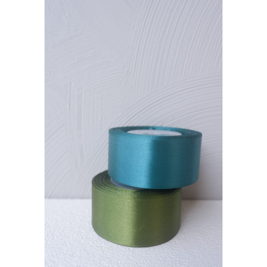 

Pita Satin 1 1/2 inch