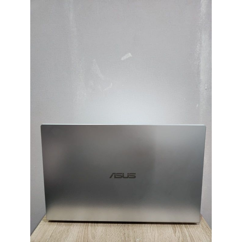 Laptop asus a516ja i3-1005g1 RAM 4/256GB SSD