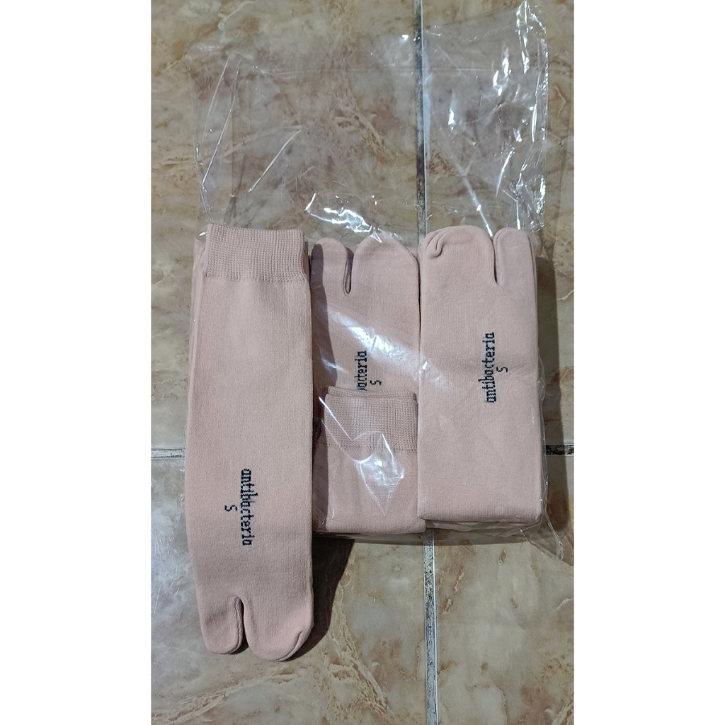 (12pasang) ukuran s kaos kaki jempol polos nylon cream lusinan non kemas