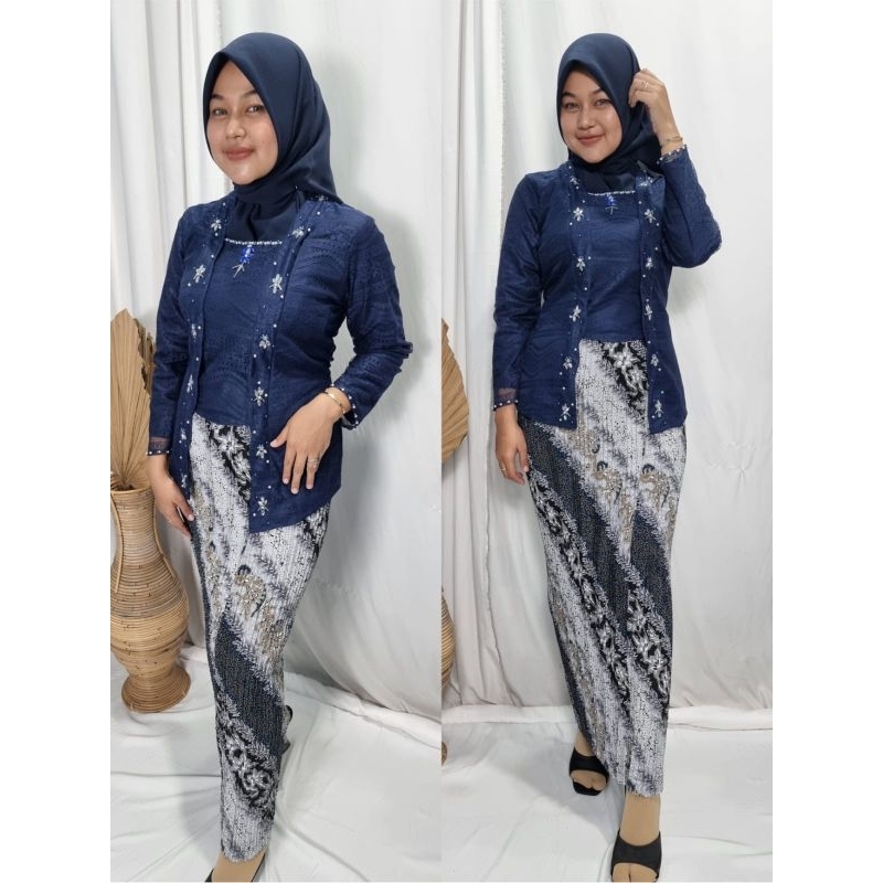 Kebaya Kutu Baru / Kebaya Tunik / Tunik Brokat / Kebaya Modern / Kebaya tile / Kebaya Favorite / Batik Couple