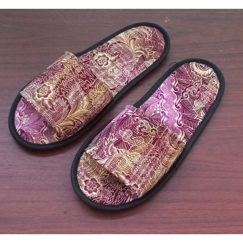 Sandal lantai#hotel#sovenir#kantor#rumah dll motif batik terbaru