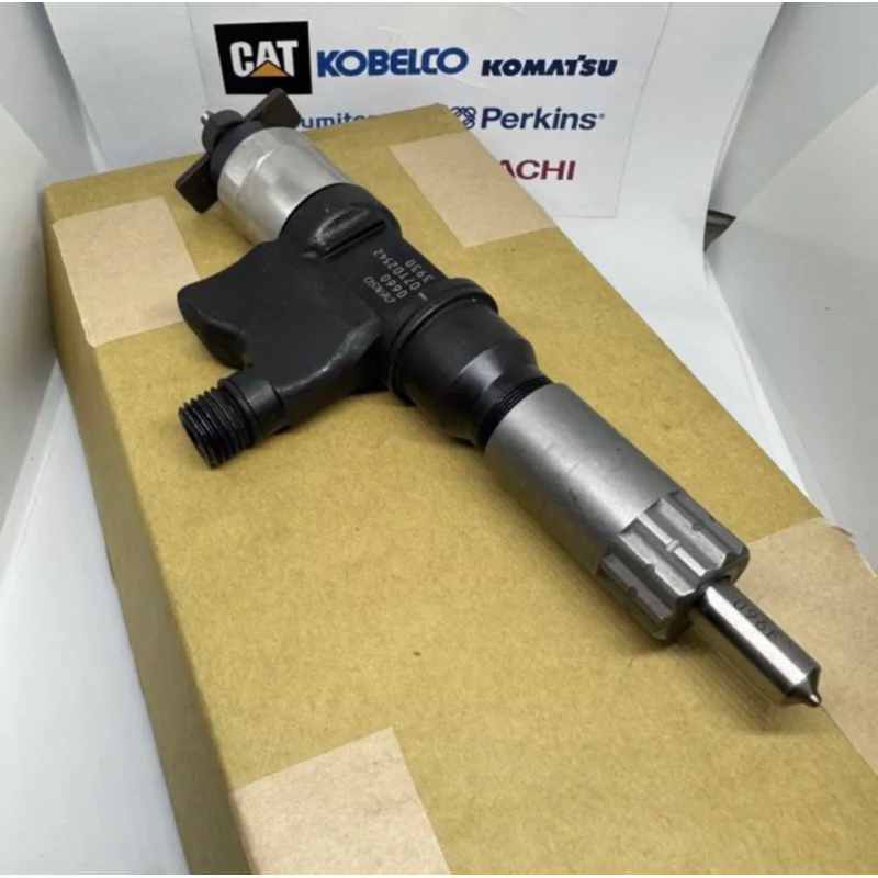 Nozzle Injector Isuzu Giga FVM 240 PS 6HK1 240PS Injektor 095000-6376