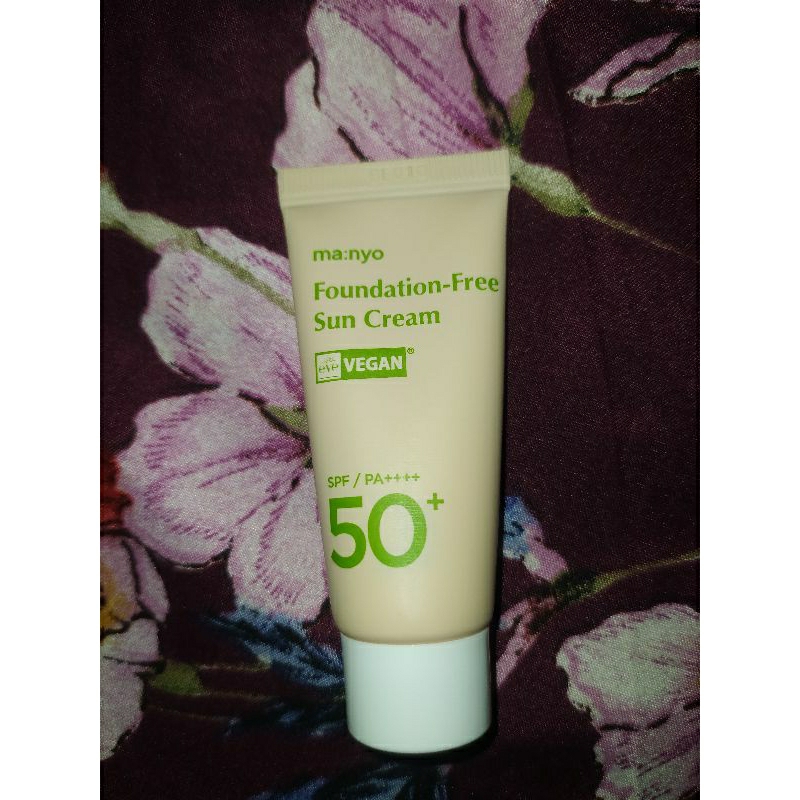 New bukan Preloved Manyo foundation free sun cream 15ml