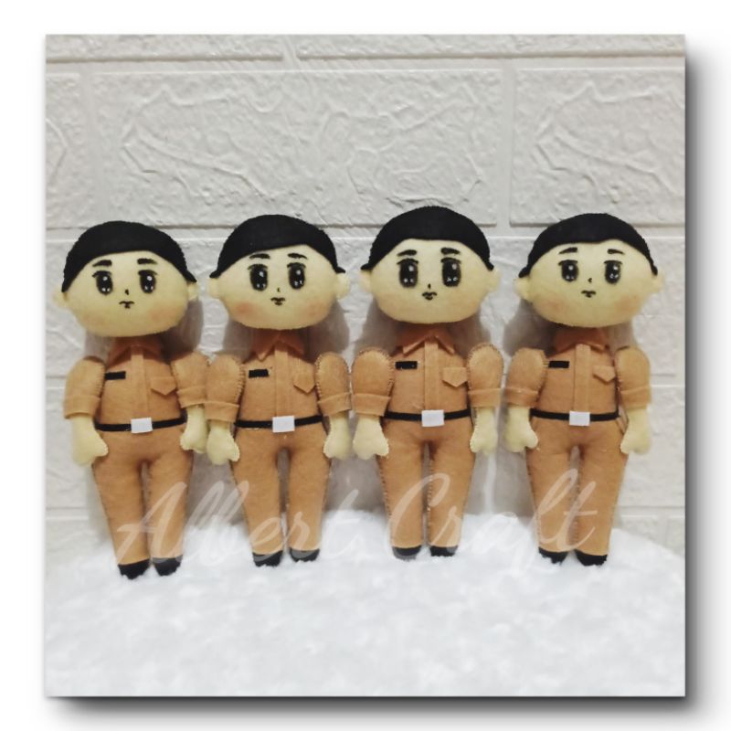 Boneka profesi guru laki-laki/pelengkap buket/hampers(tinggi18cm)