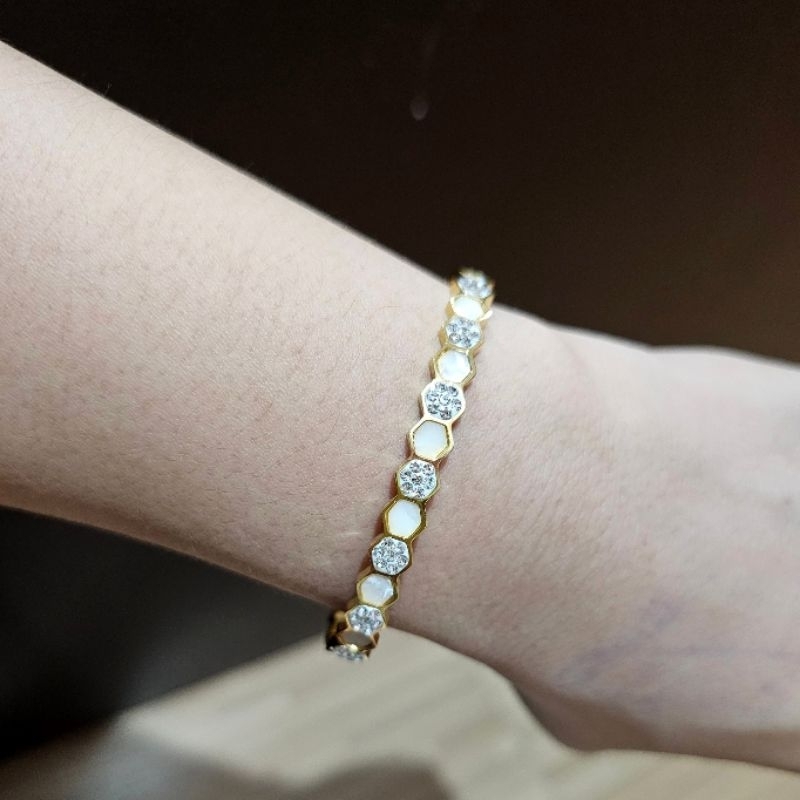 Restok Gelang Titanium Premium Quality Mirip emas asli kilau Stainless steel Branded band Tidak karatan1