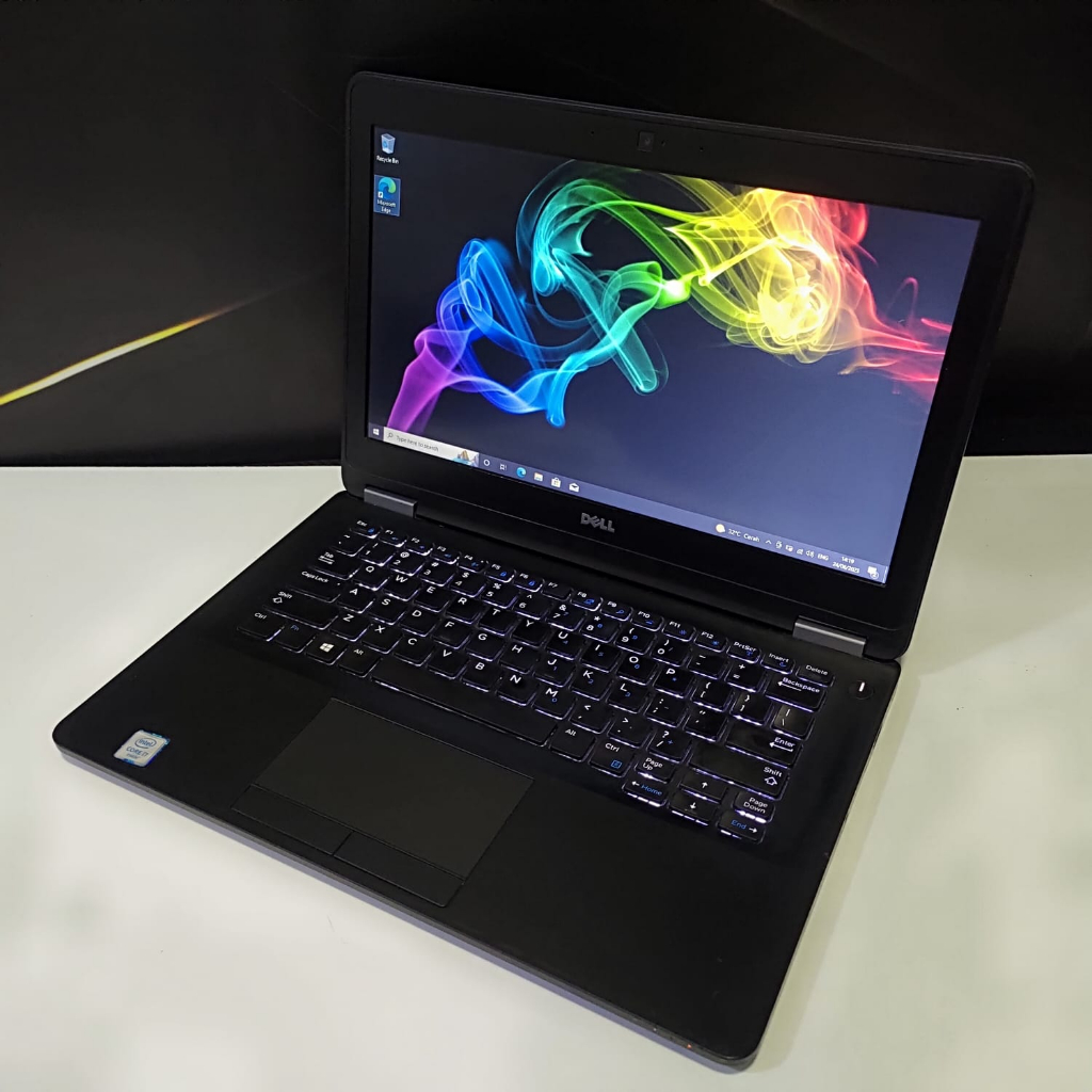 Laptop dell E7270 core i7 gen 6 ram 8gb SSD 128gb backlight - windows 10 siap pakai