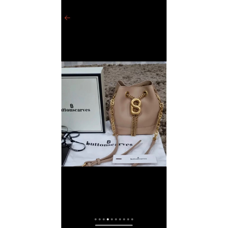 preloved myra bag buttonscarves