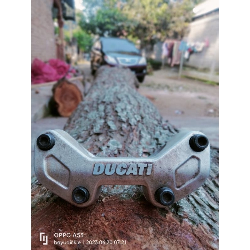 raiser ducati original