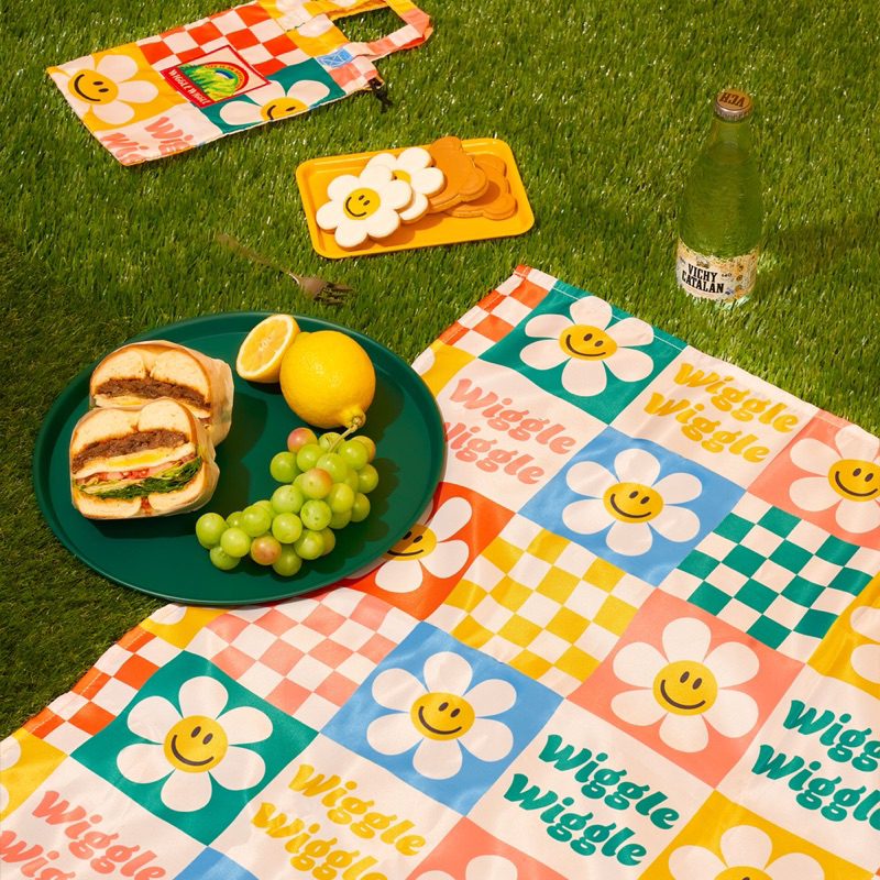 WIGGLE WIGGLE - Picnic Mat